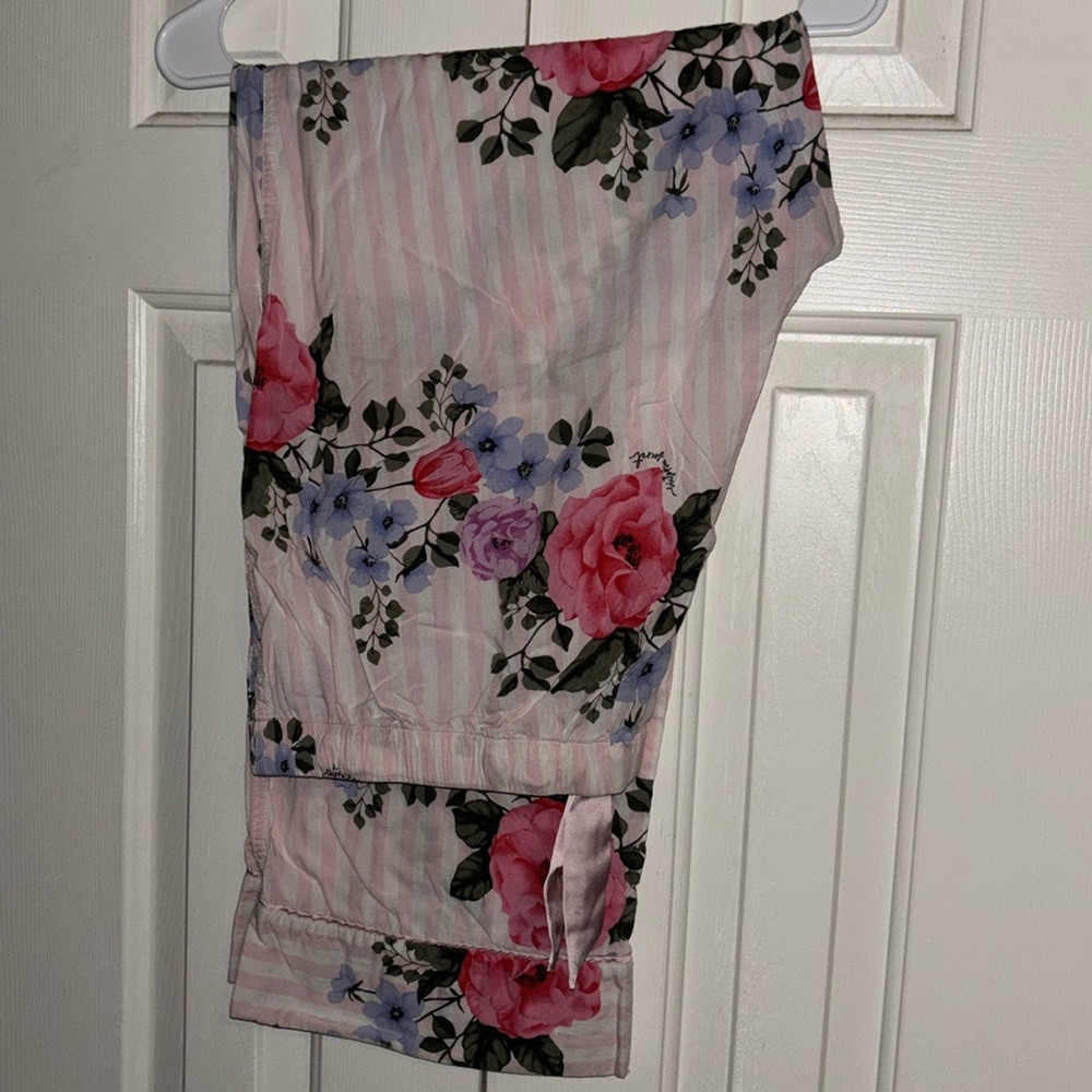 Victoria’s Secret Pajama Bottoms